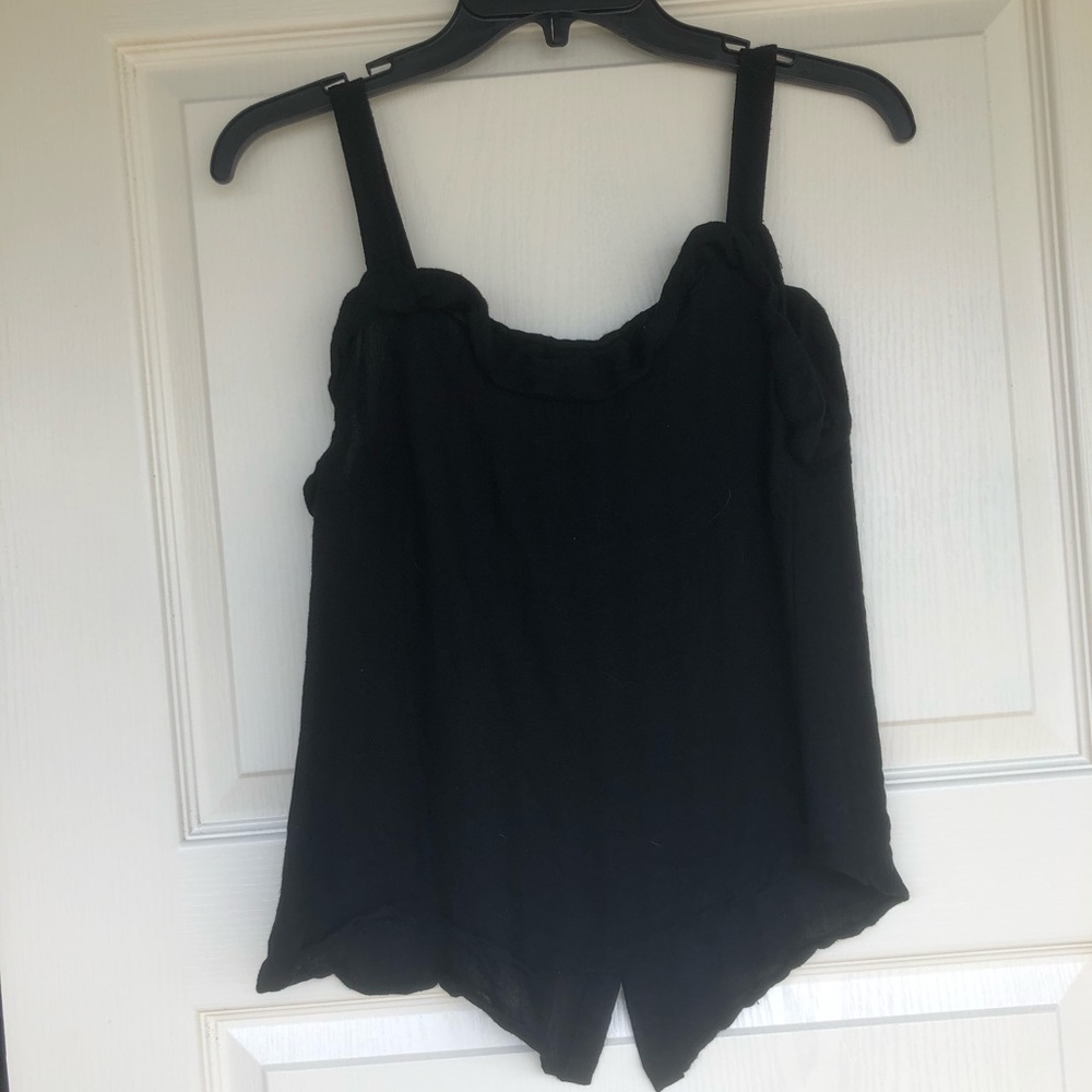 Black Button Tank - Picture 3 of 3